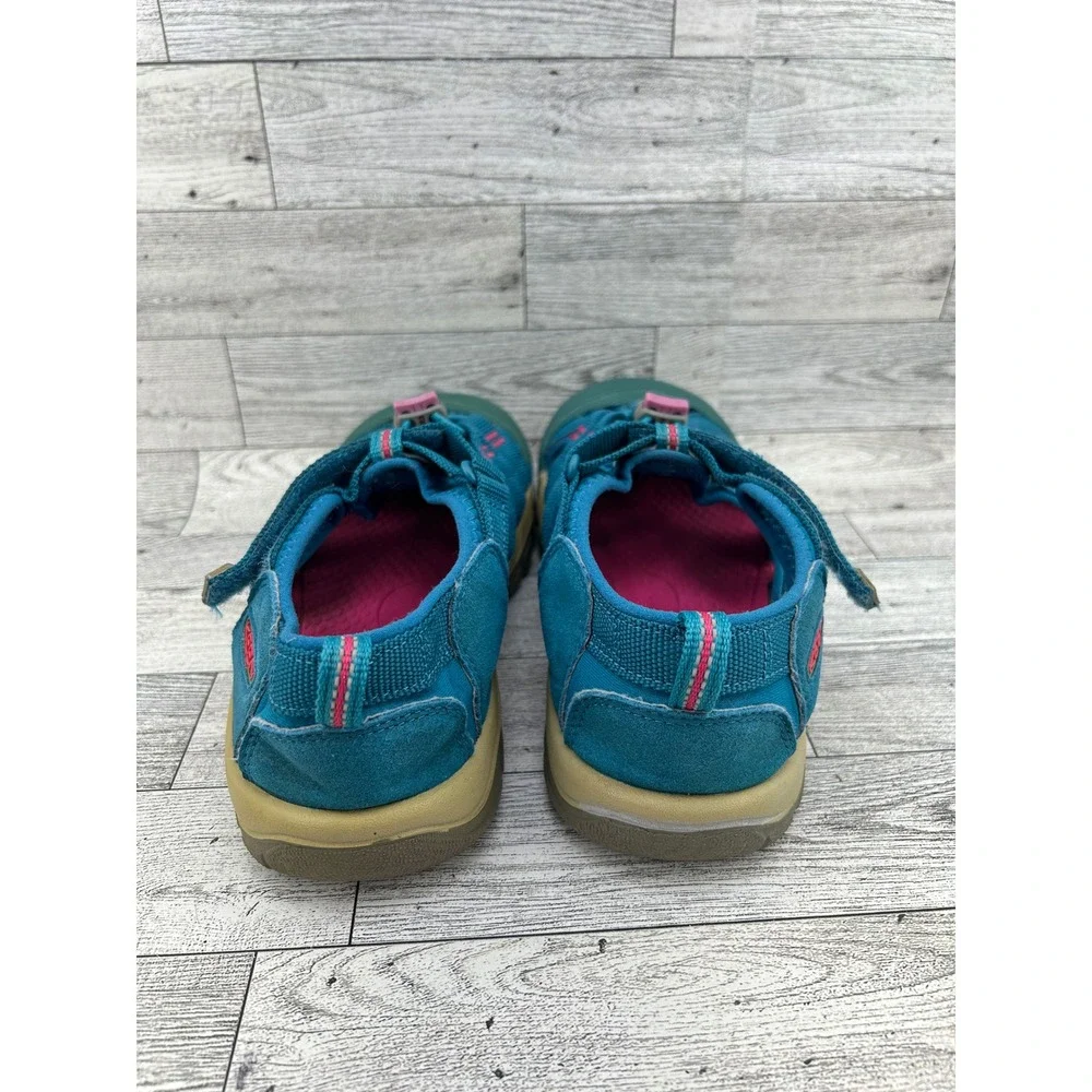 Keen Newport H2 Blue Pink Hiking Sandals Kids Sz 5 1020362 Toe Protection